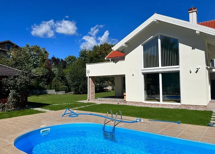 Villa Emir